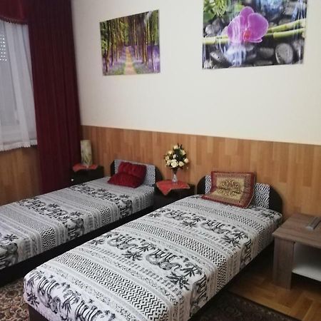 Szoboszlofonix Vendeghaz Hotel Hajdúszoboszló Екстериор снимка